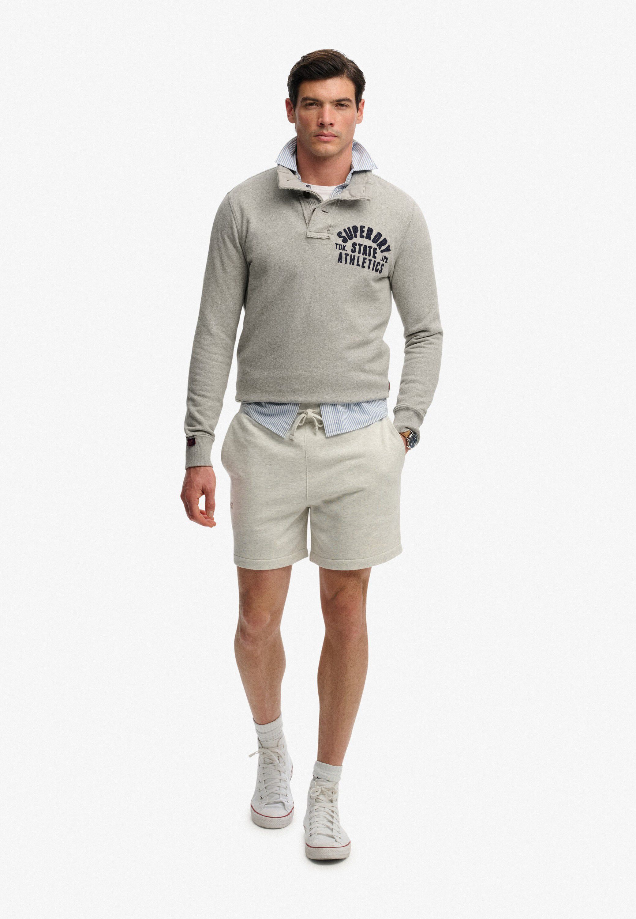 ESSENTIAL LOGO CLASSIC SHORT