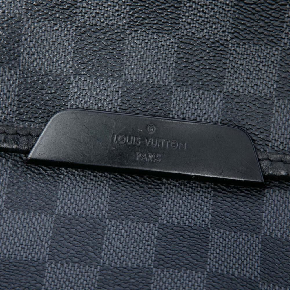 Louis Vuitton Messenger