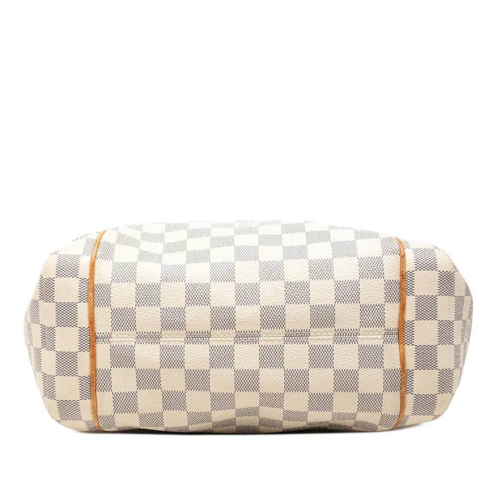 Louis Vuitton Totally