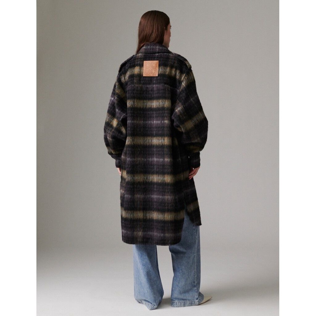Josiah - Fluffy Flannel