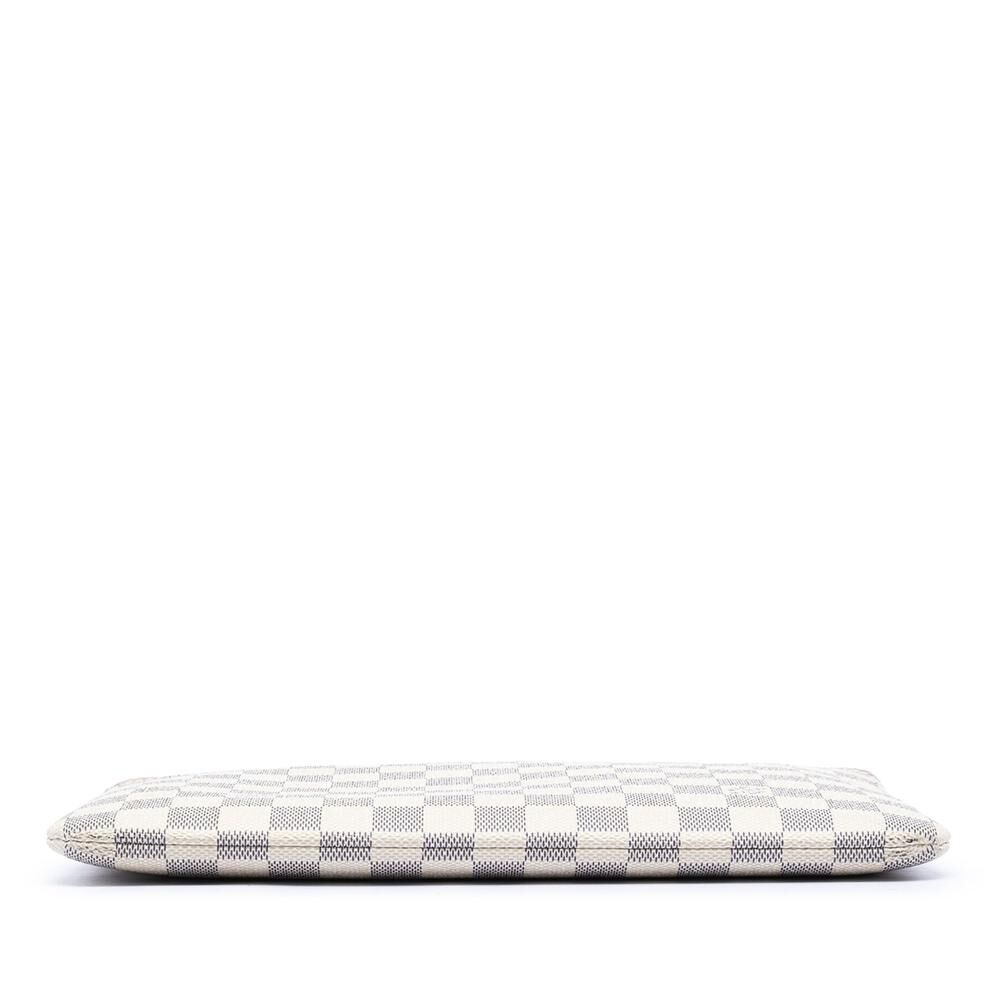 Louis Vuitton Clutch