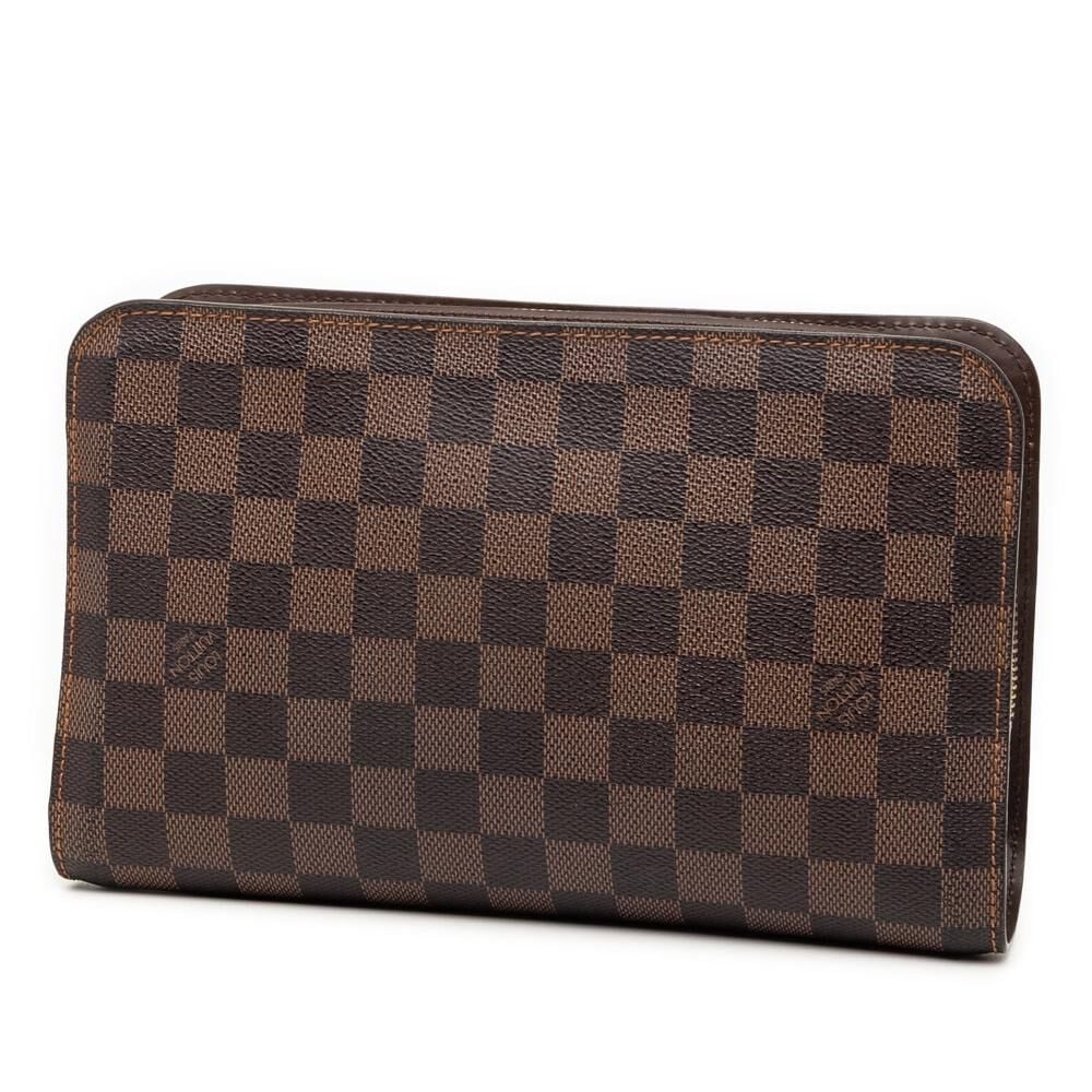 Louis Vuitton Clutch