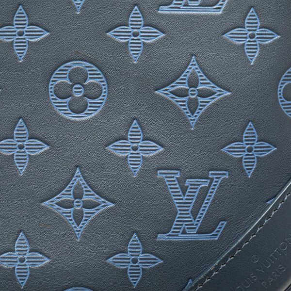 Louis Vuitton Messenger