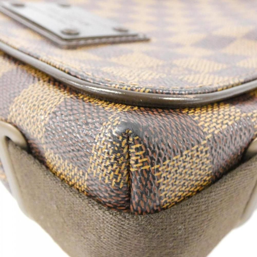 Louis Vuitton Messenger