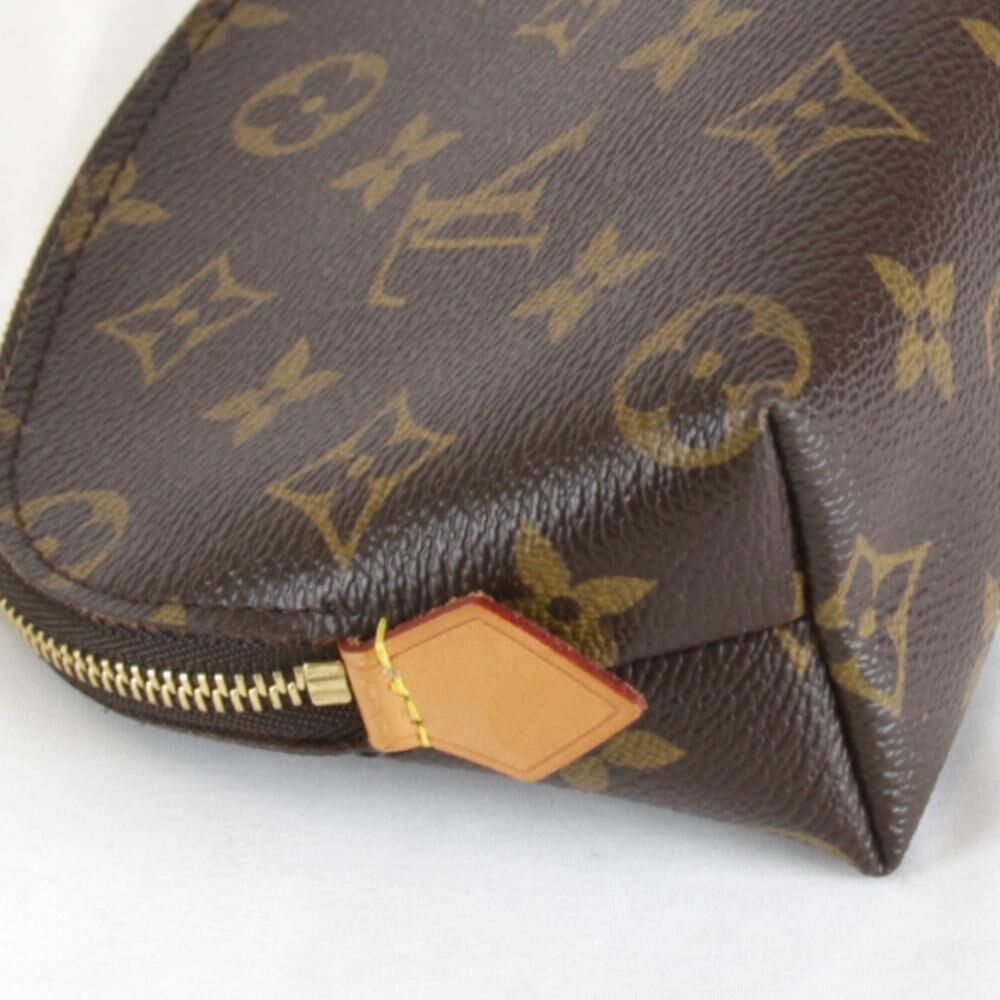 Louis Vuitton Pouch