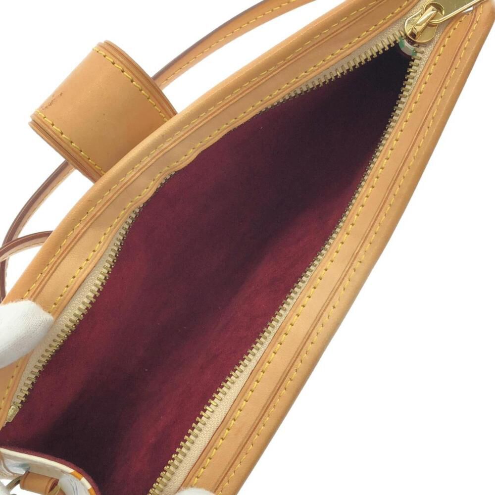 Louis Vuitton Shoulder Bags