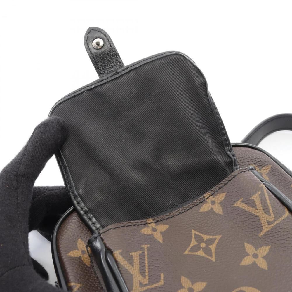Louis Vuitton Shoulder Bags