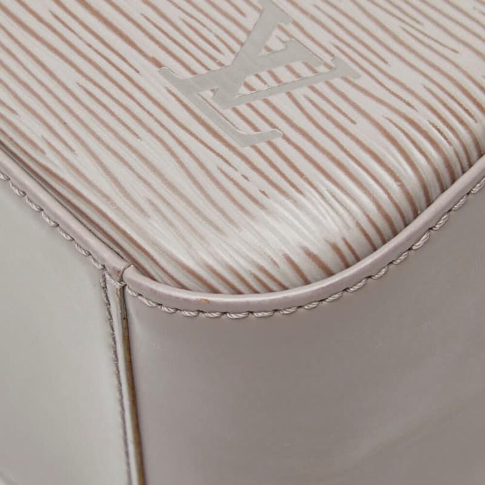Louis Vuitton Jasmine