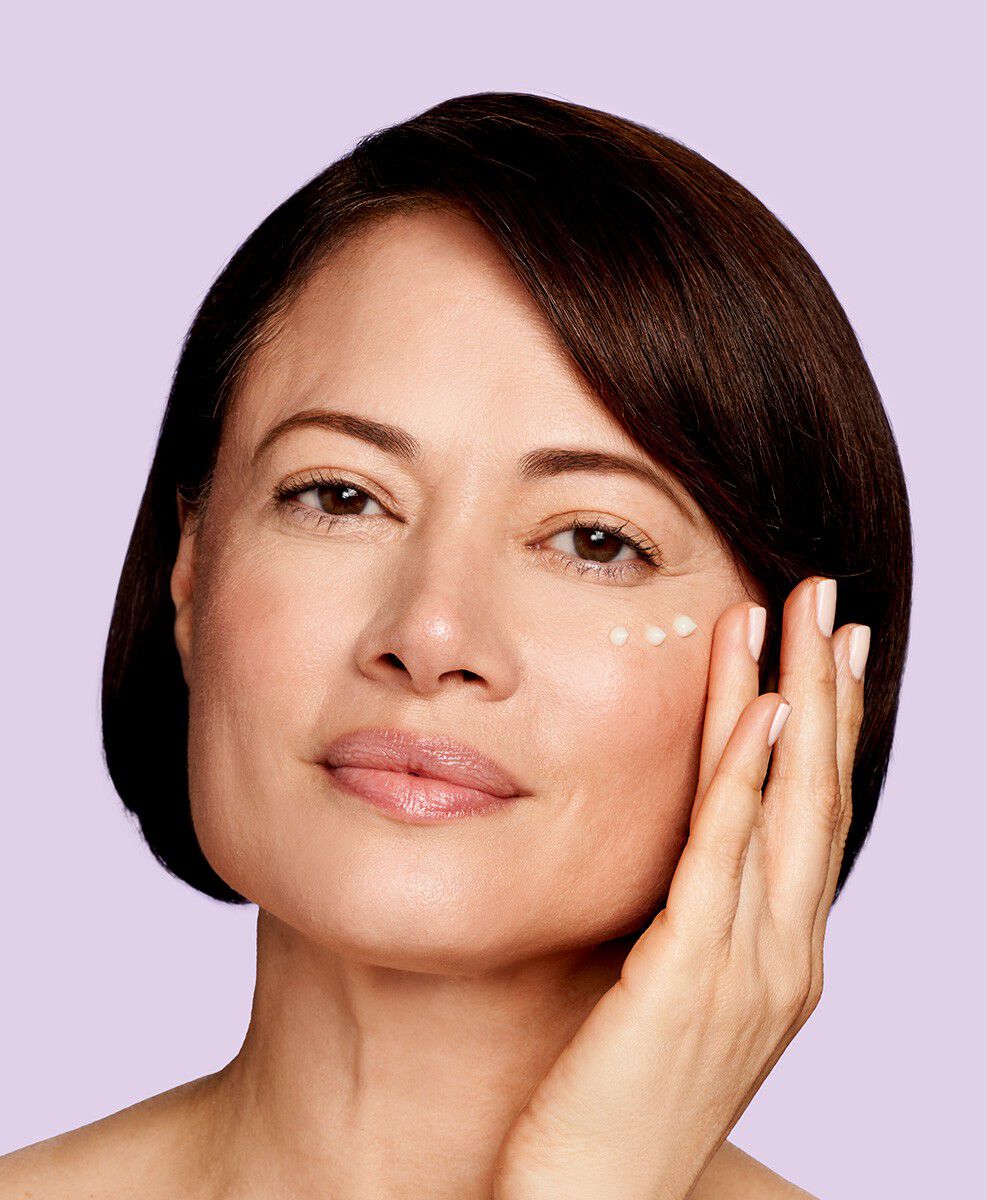 Age Reverse Eye Contour