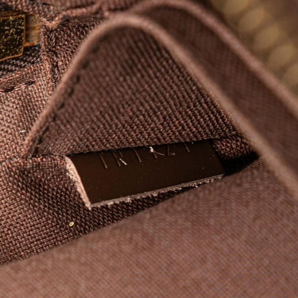 Louis Vuitton Clutch