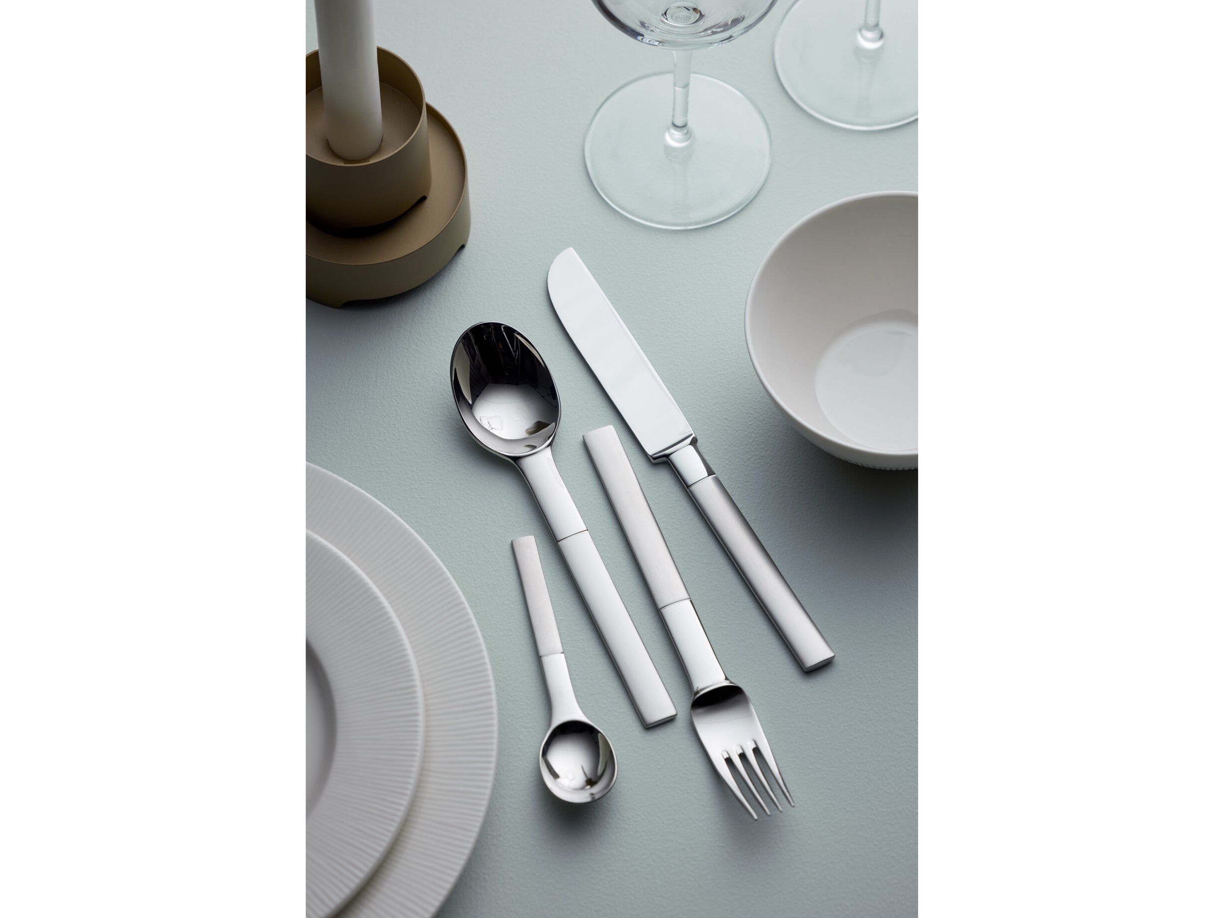 Bestickset Nobel 16 delar Matt/Blank st&aring;l