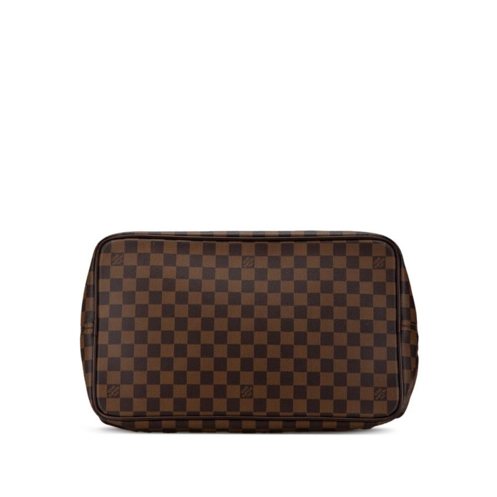 Louis Vuitton Greenwich