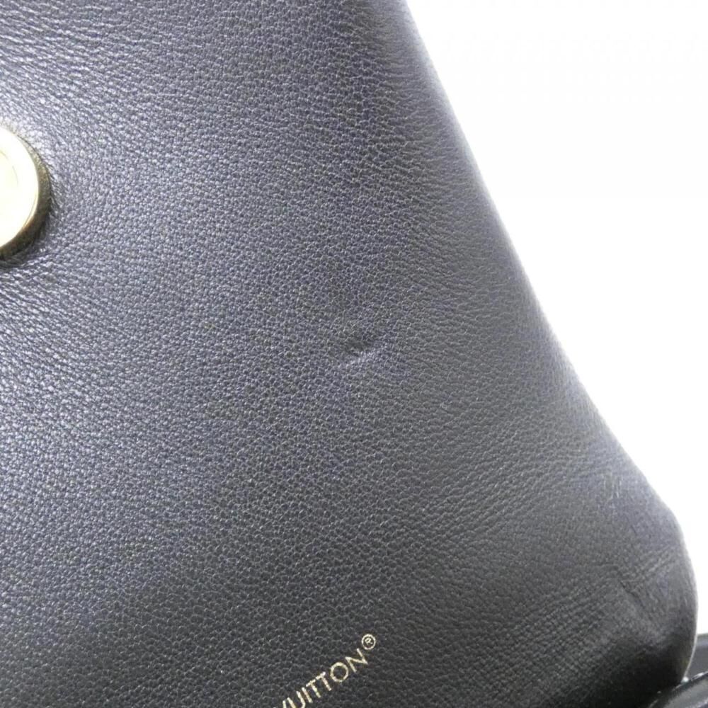 Louis Vuitton Coussin