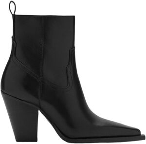 Leather ankle boots with block heel