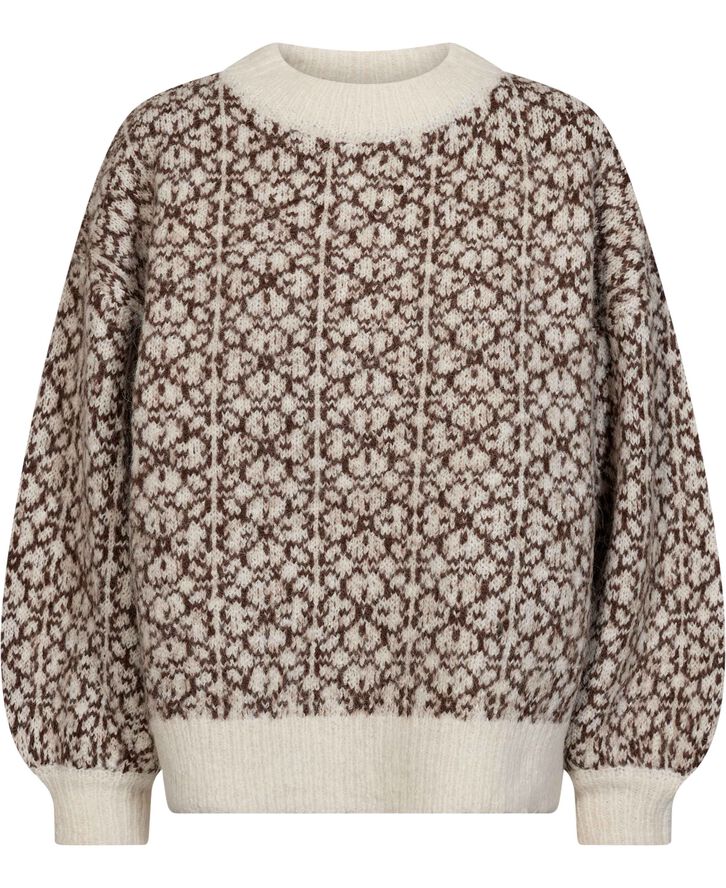 Oslo knit pullover