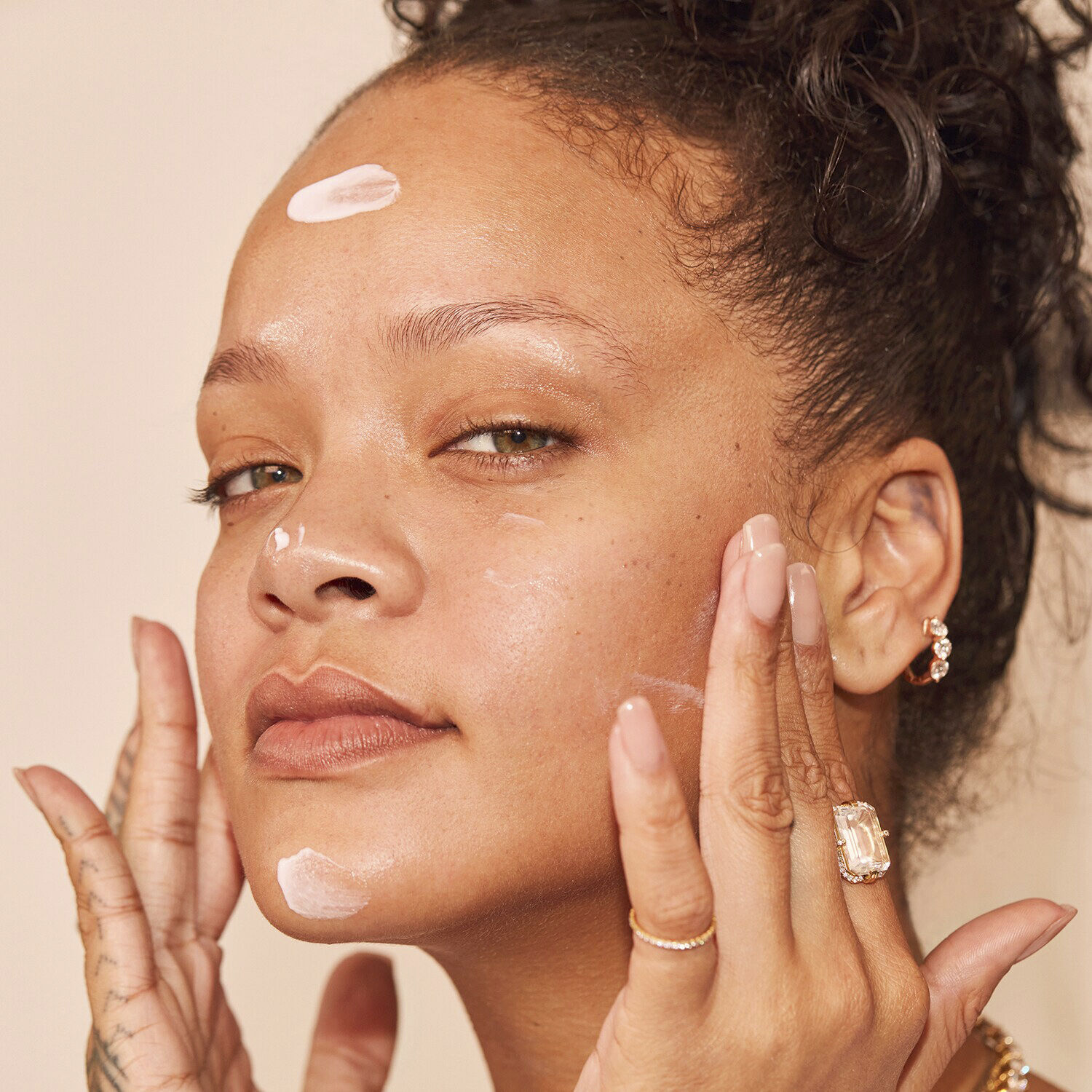 Hydra Vizor - Mineral Moisturizer + SPF 30 Sunscreen