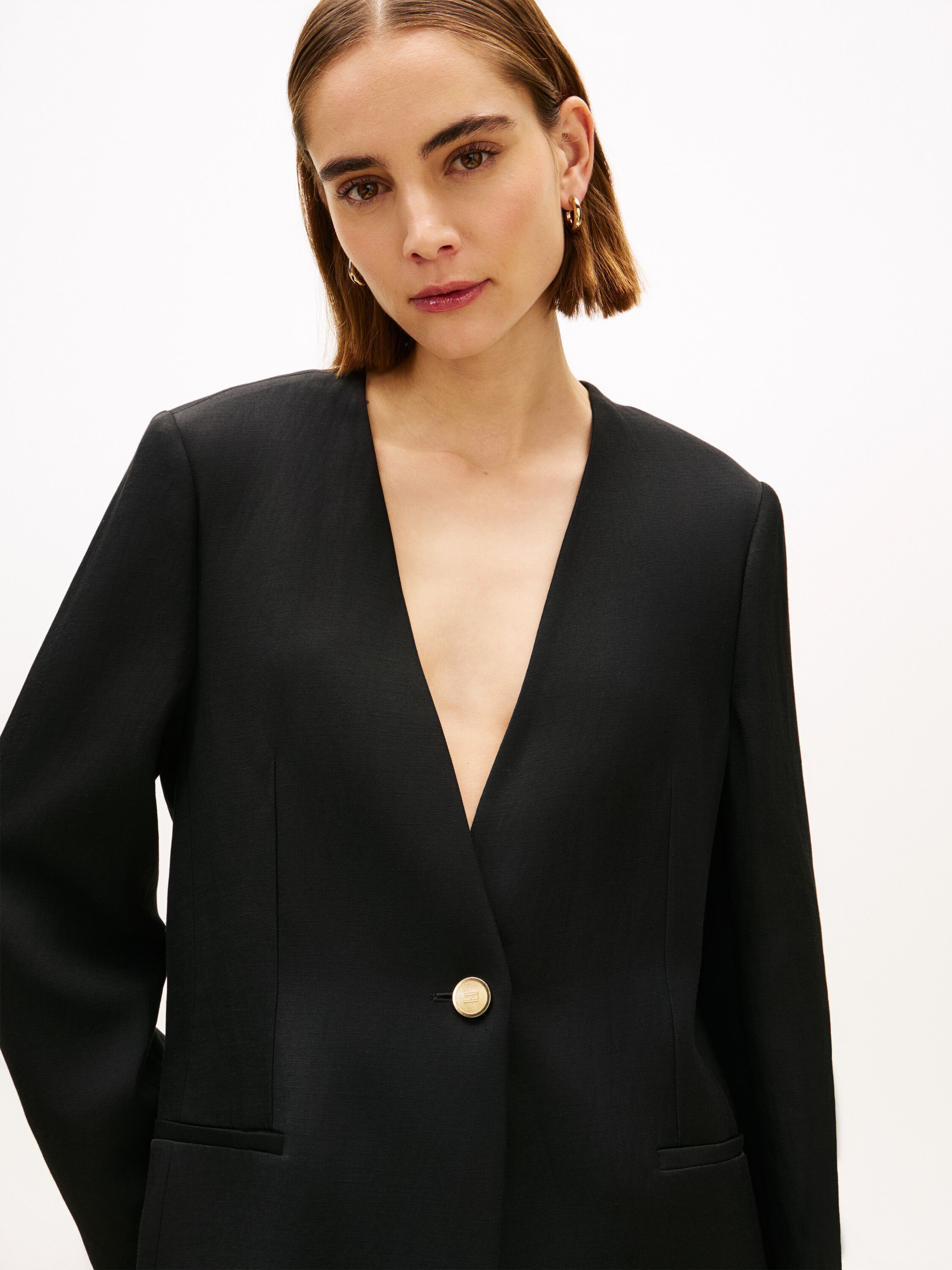 Gold-Tone Button Relaxed Linen Blend Blazer