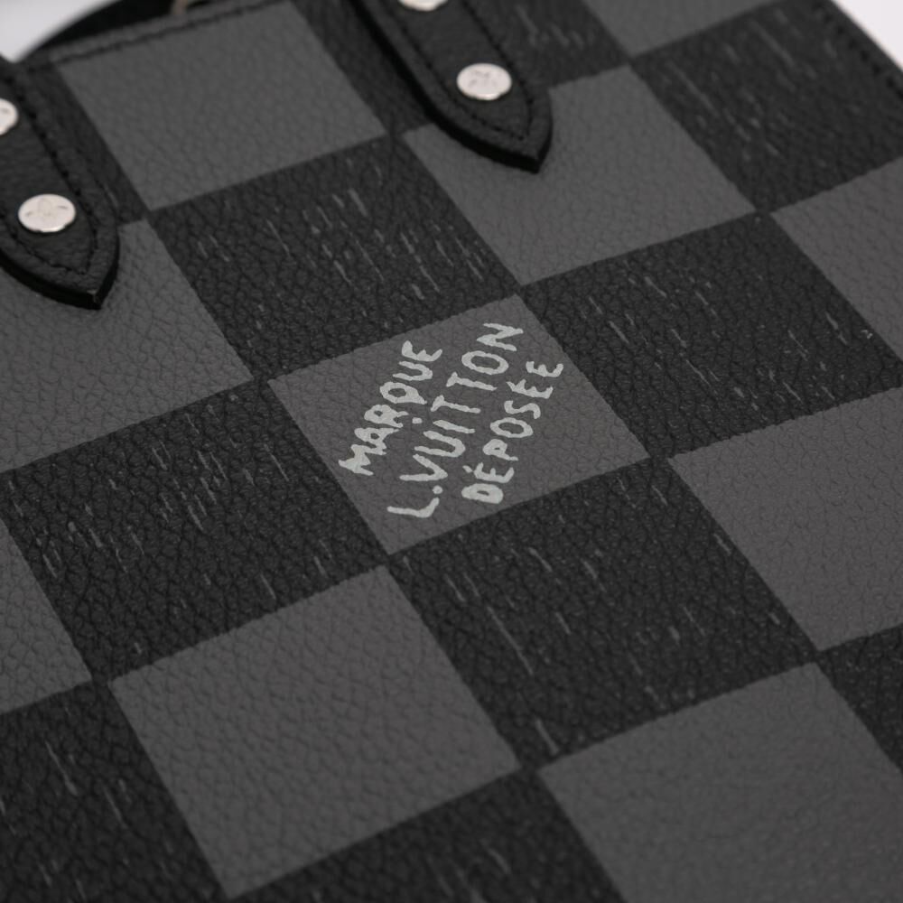 Louis Vuitton Sac Plat