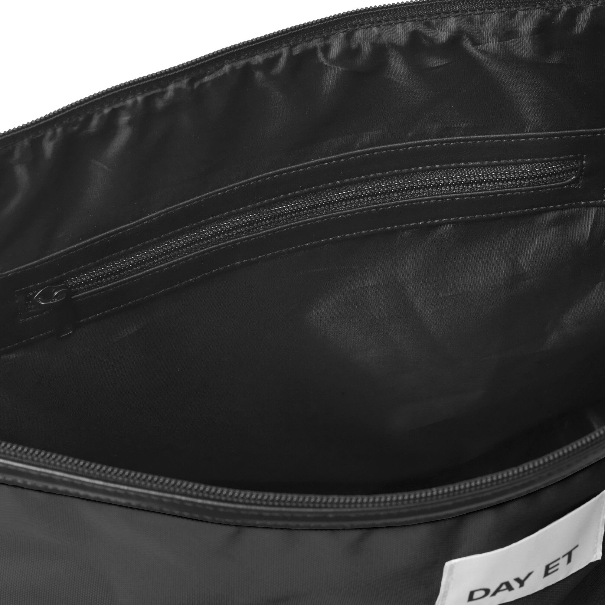 Day Gweneth RE-S Cross