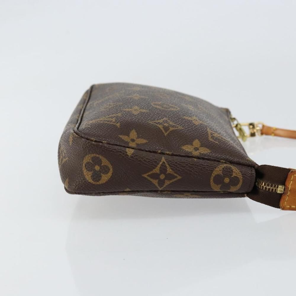 Louis Vuitton Pochette Accessoires