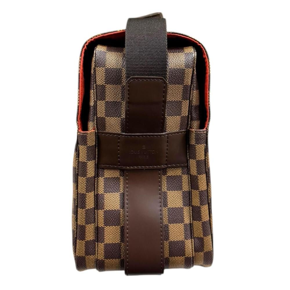 Louis Vuitton Shoulder Bags