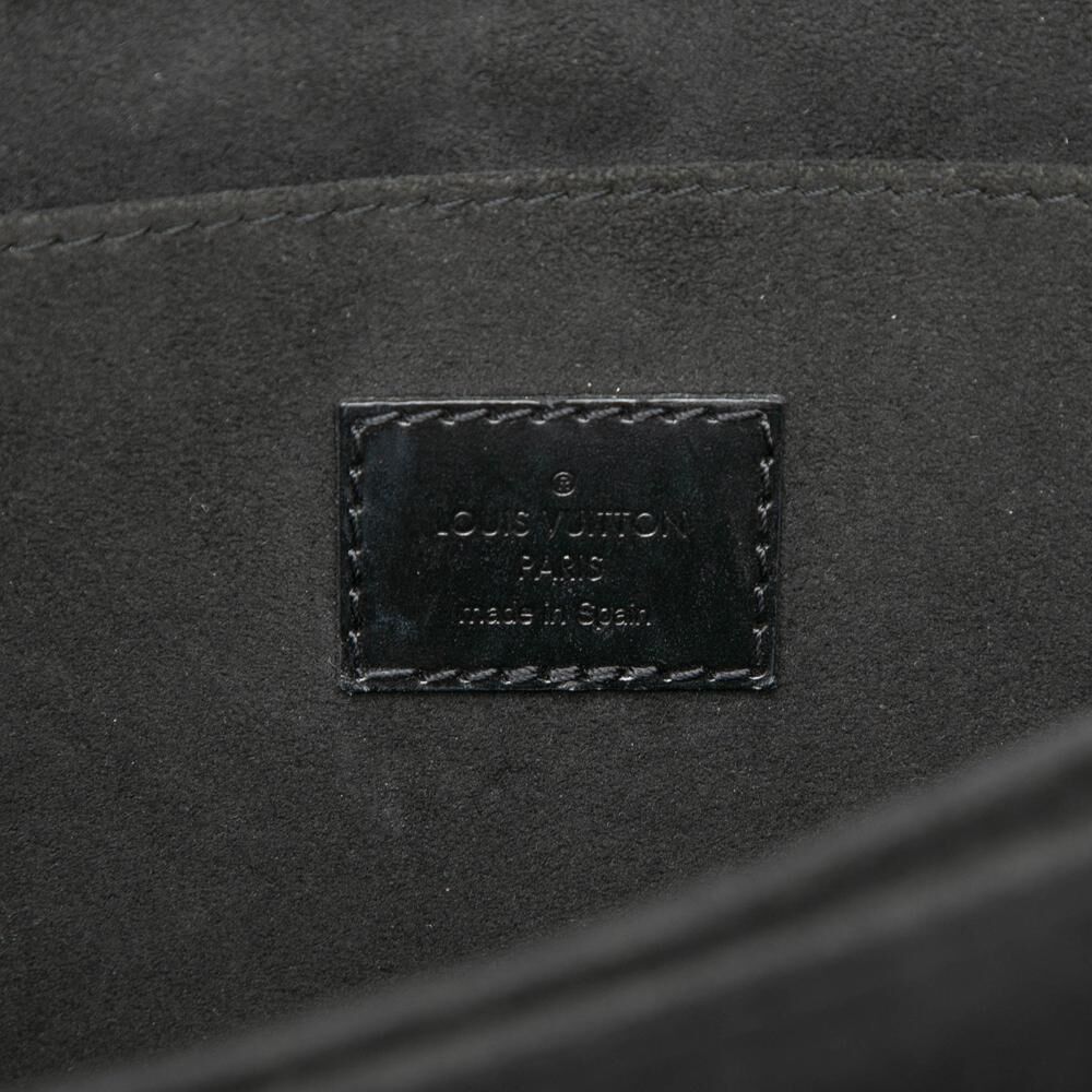 Louis Vuitton Dauphine