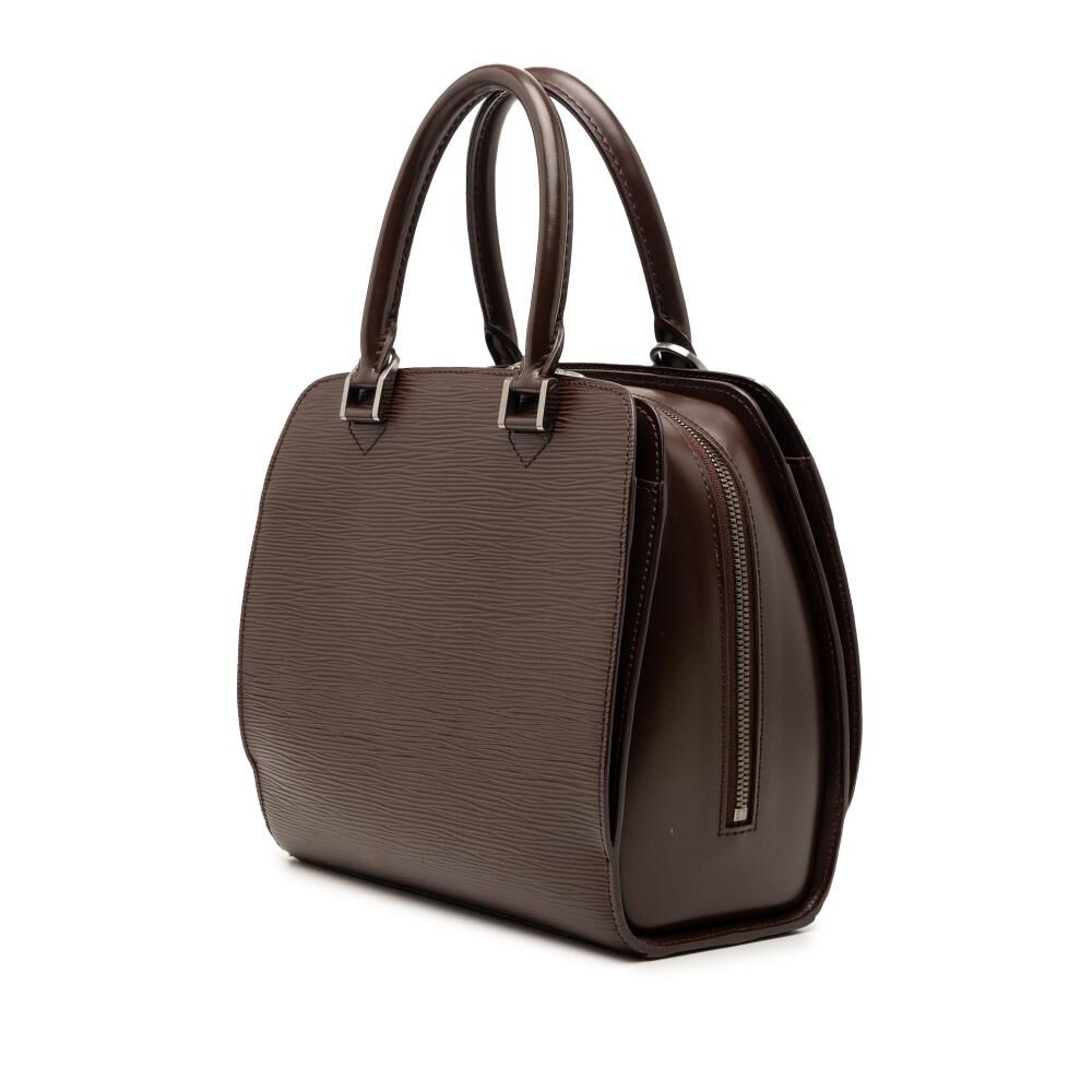 Louis Vuitton Pont Neuf