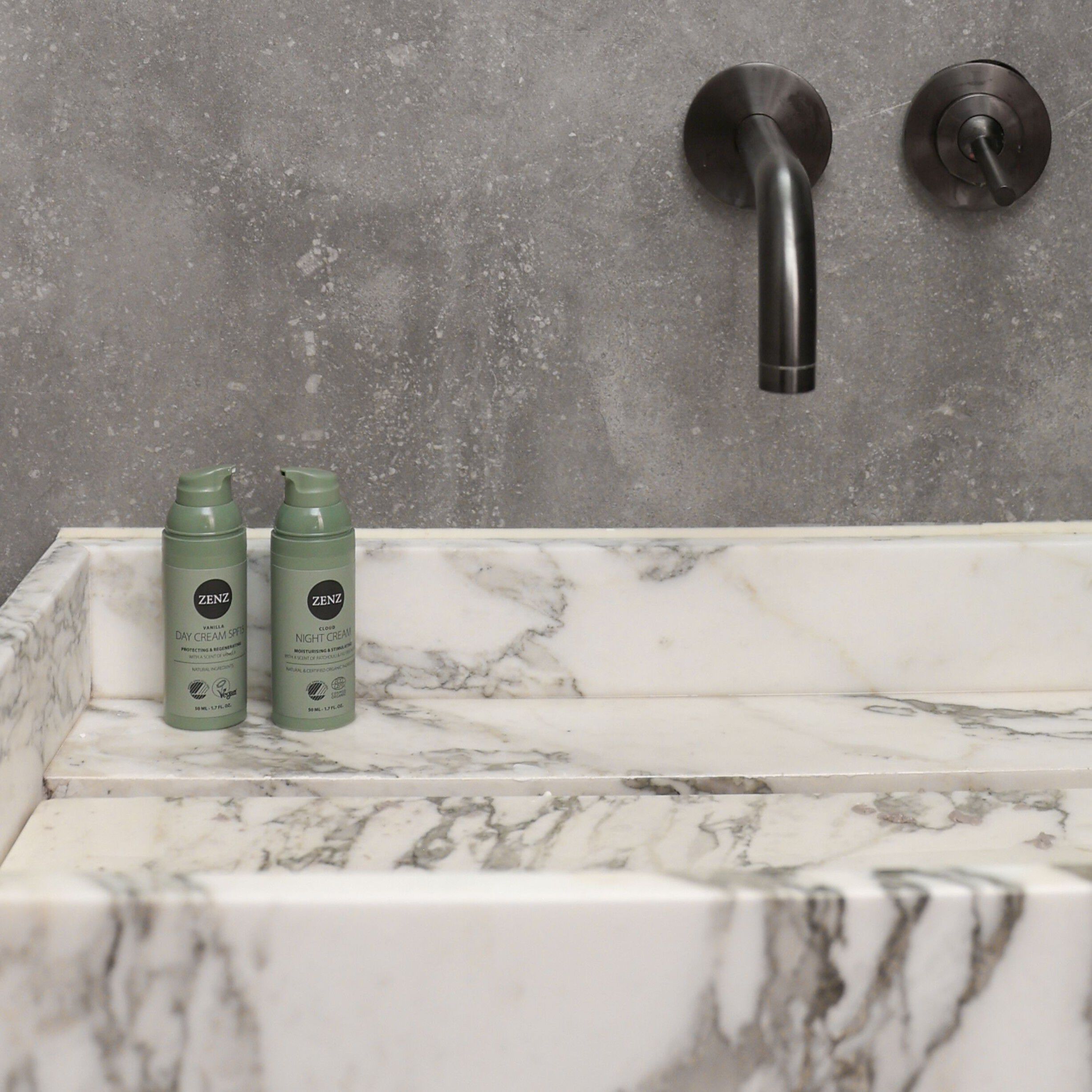 PURE DAY CREAM SPF15