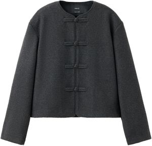 Straight-cut jacket with toggle clo