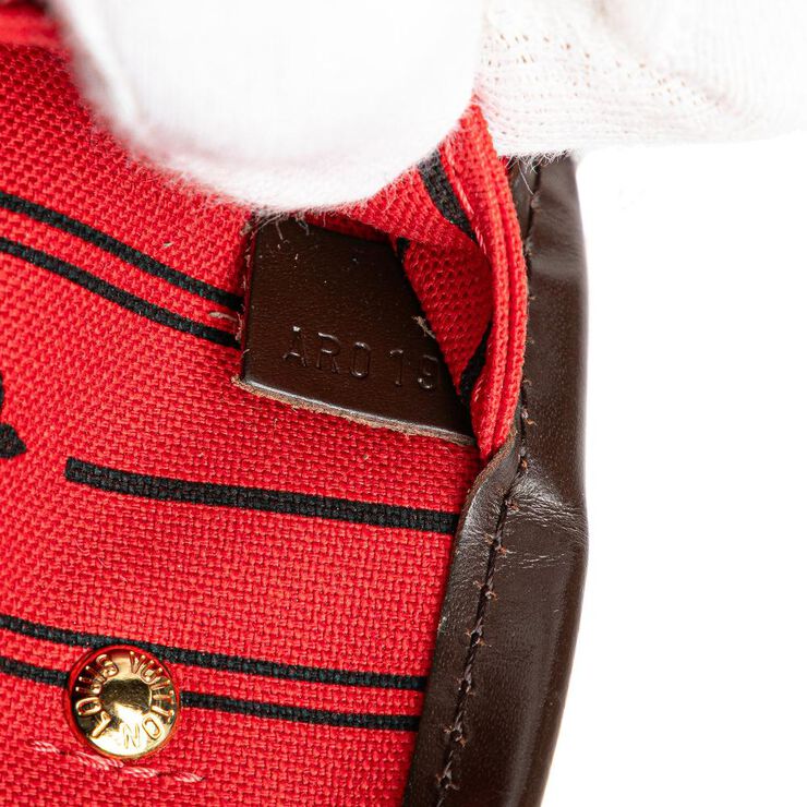 Louis Vuitton Neverfull