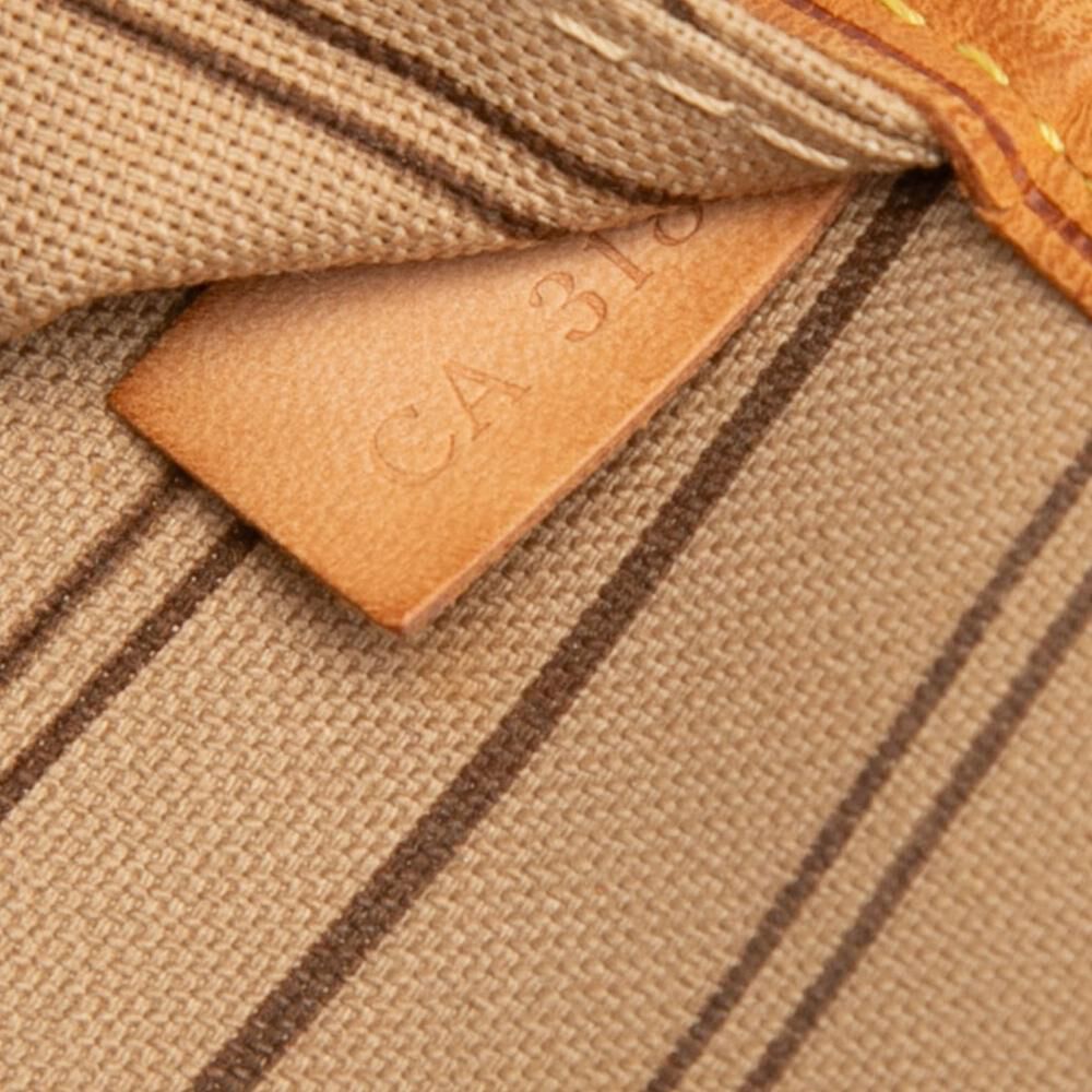 Louis Vuitton Neverfull