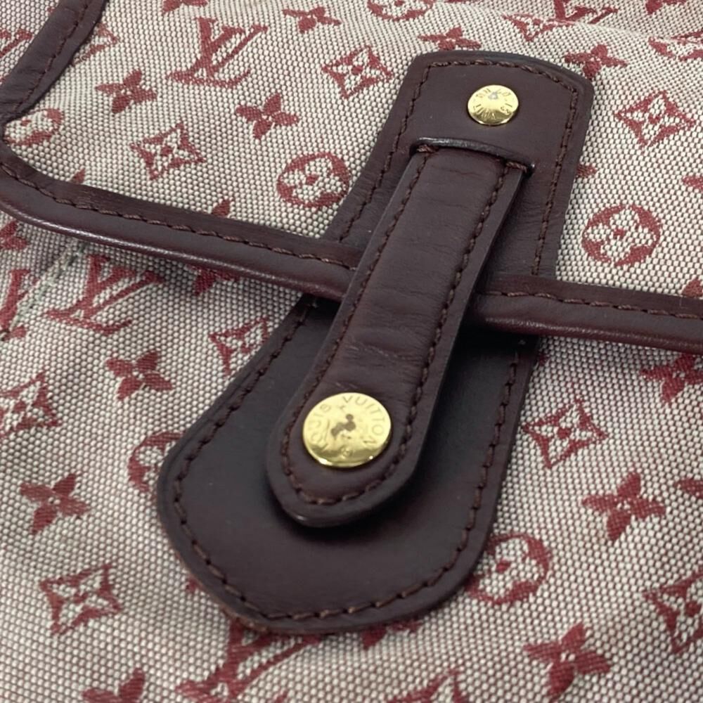 Louis Vuitton Shoulder Bags
