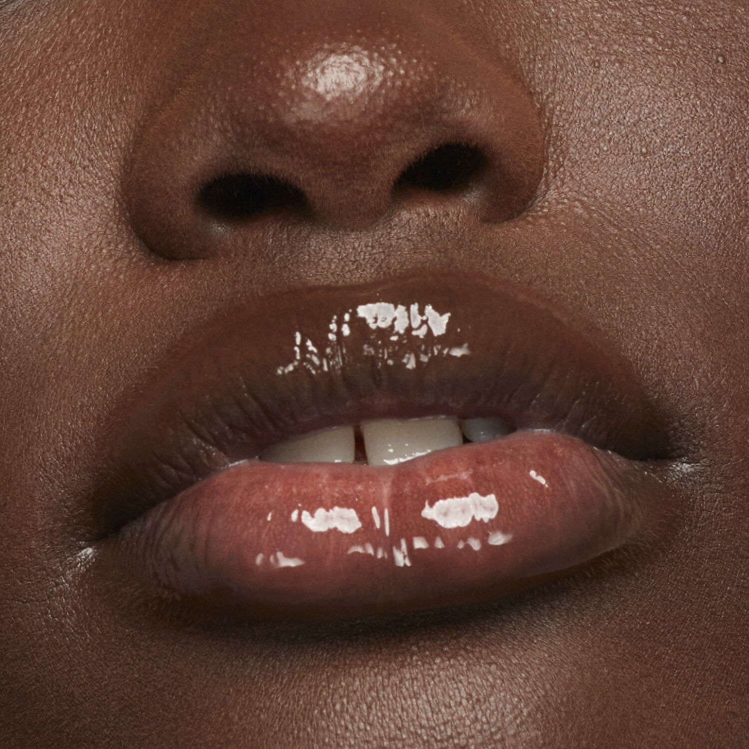 Essential Drip - L&auml;ppolja i miniformat