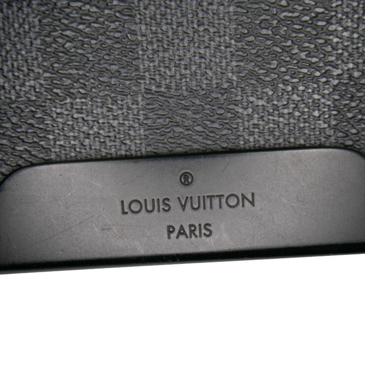 Louis Vuitton Messenger