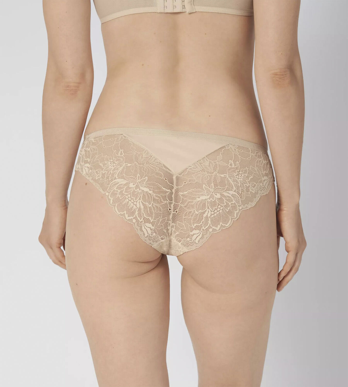 Amourette Charm Brazilian01