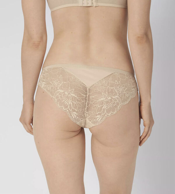 Amourette Charm Brazilian01