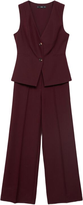 Playsuit. -- VESTY