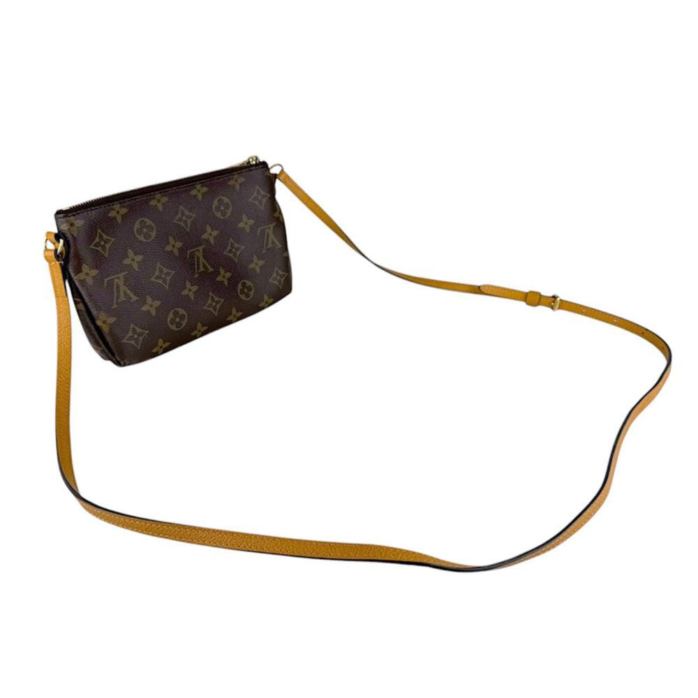 Louis Vuitton Shoulder Bags