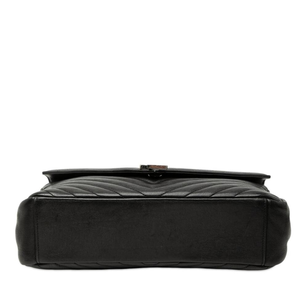 Yves Saint Laurent Handbag