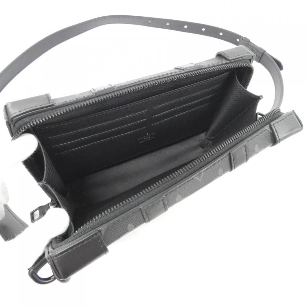 Louis Vuitton Shoulder Bags