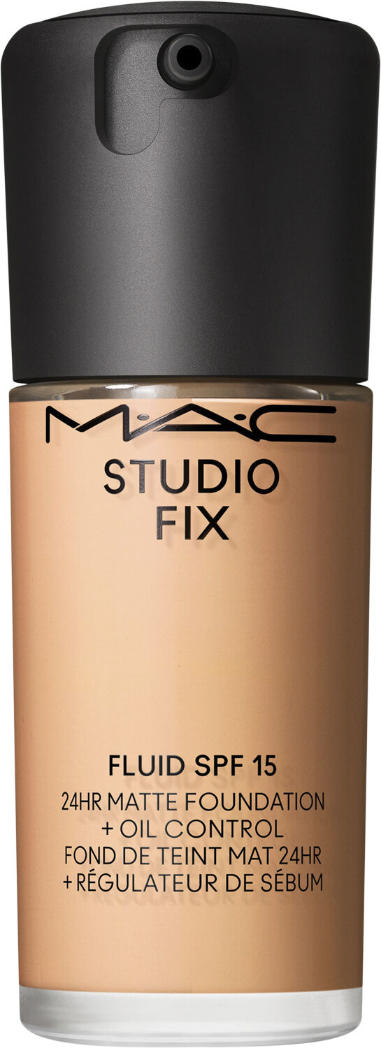 Studio Fix Fluid Broad Spectrum Spf 15