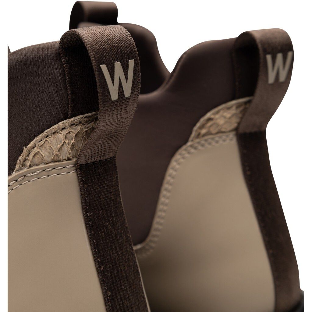 Isabella Waterproof