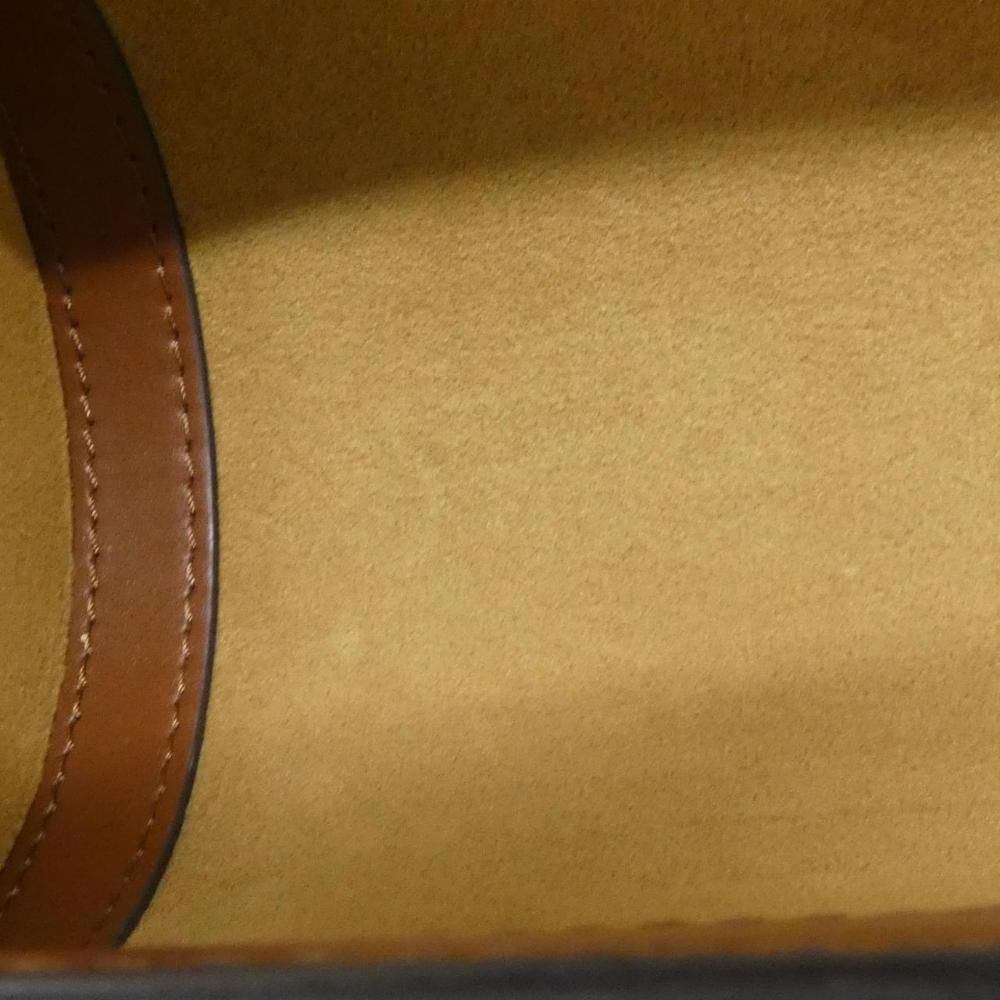 Louis Vuitton Papillon