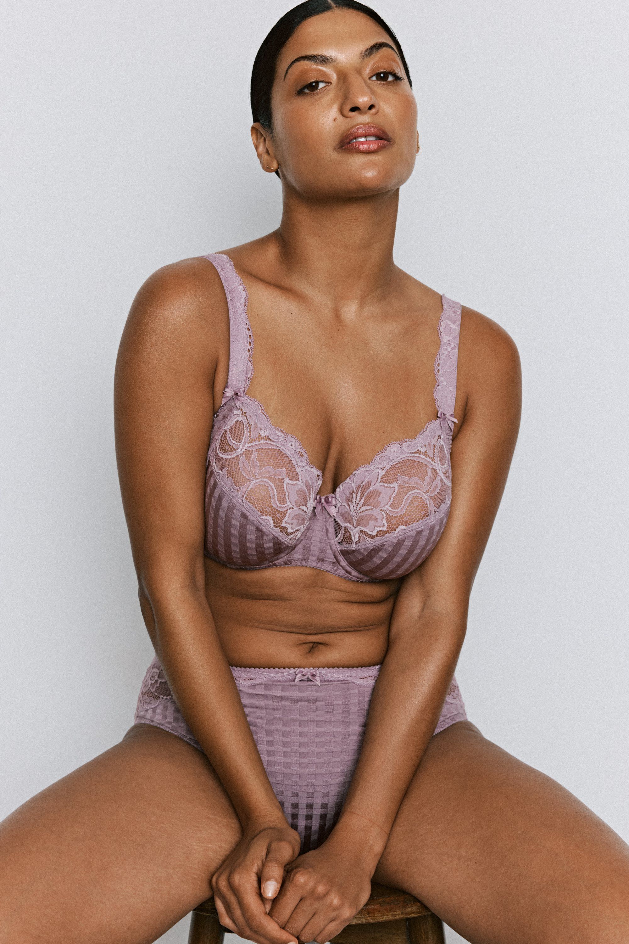 Madison full cup bra