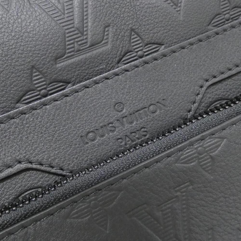 Louis Vuitton Messenger