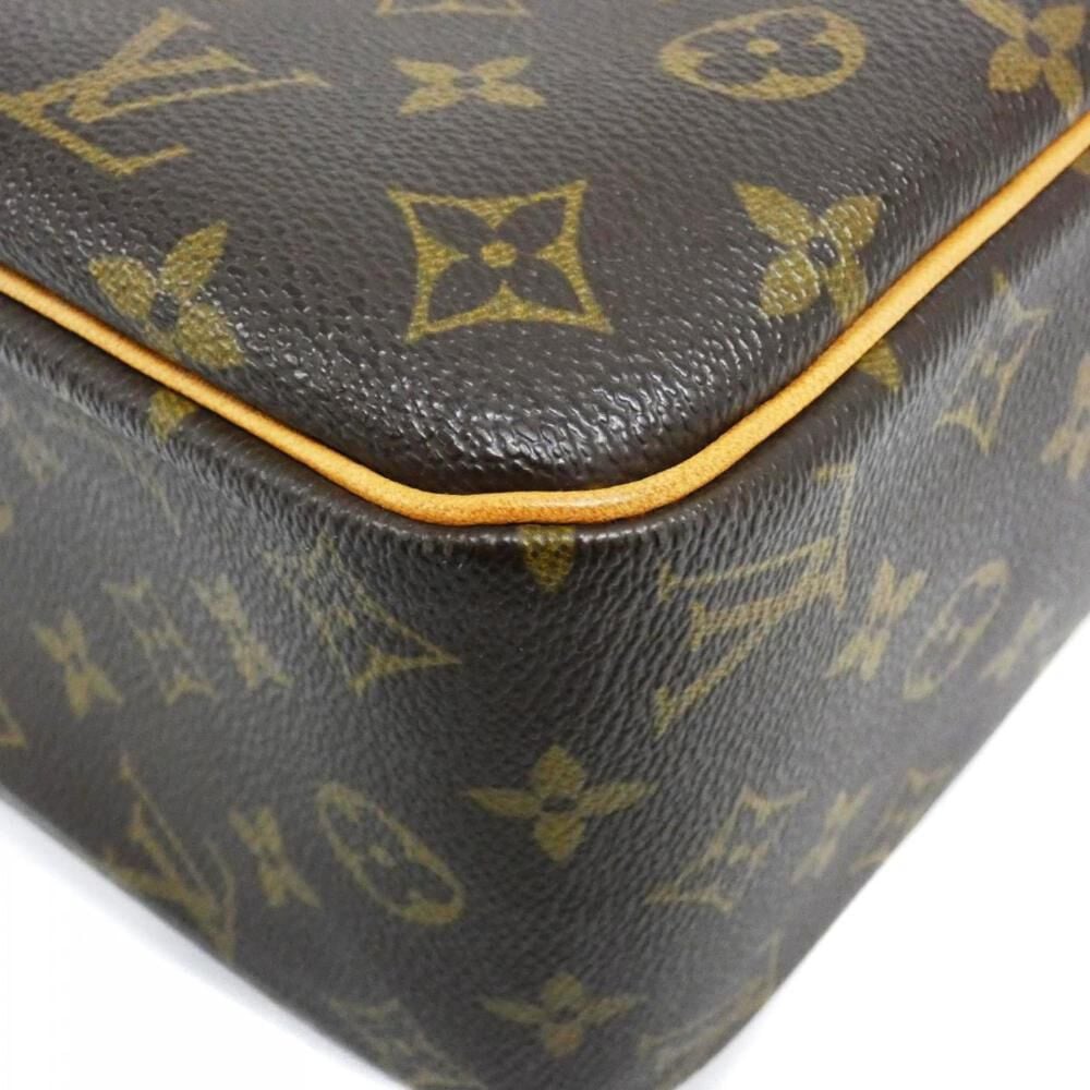 Louis Vuitton Shoulder Bags