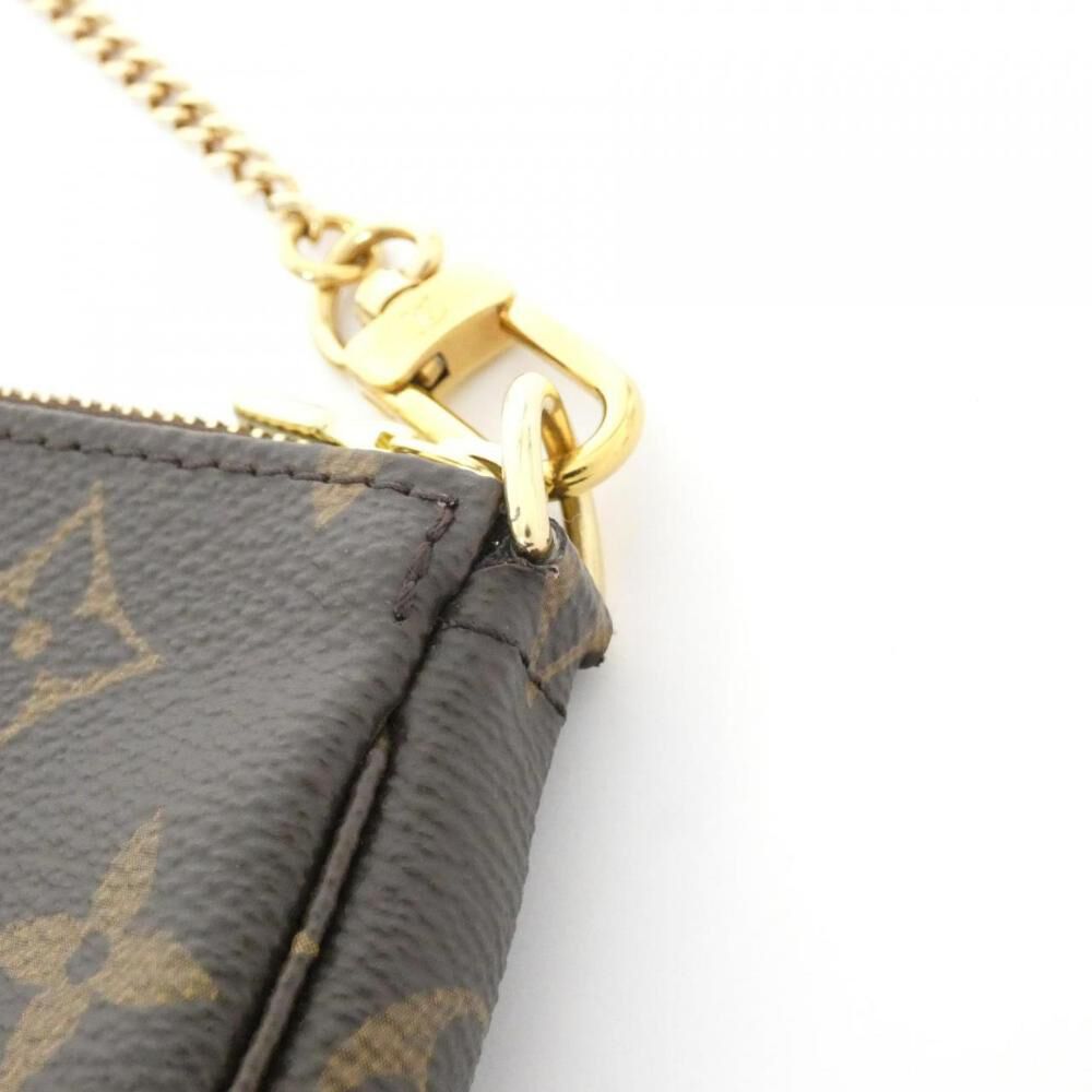 Louis Vuitton Pochette Accessoires