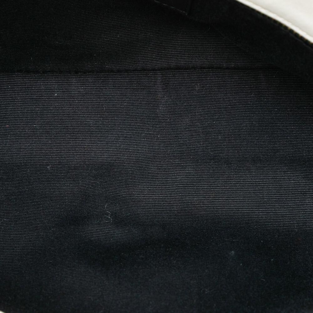 Yves Saint Laurent Shoulder Bag