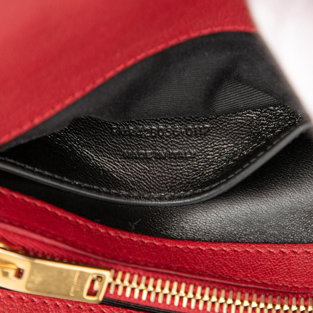 Yves Saint Laurent Handbag