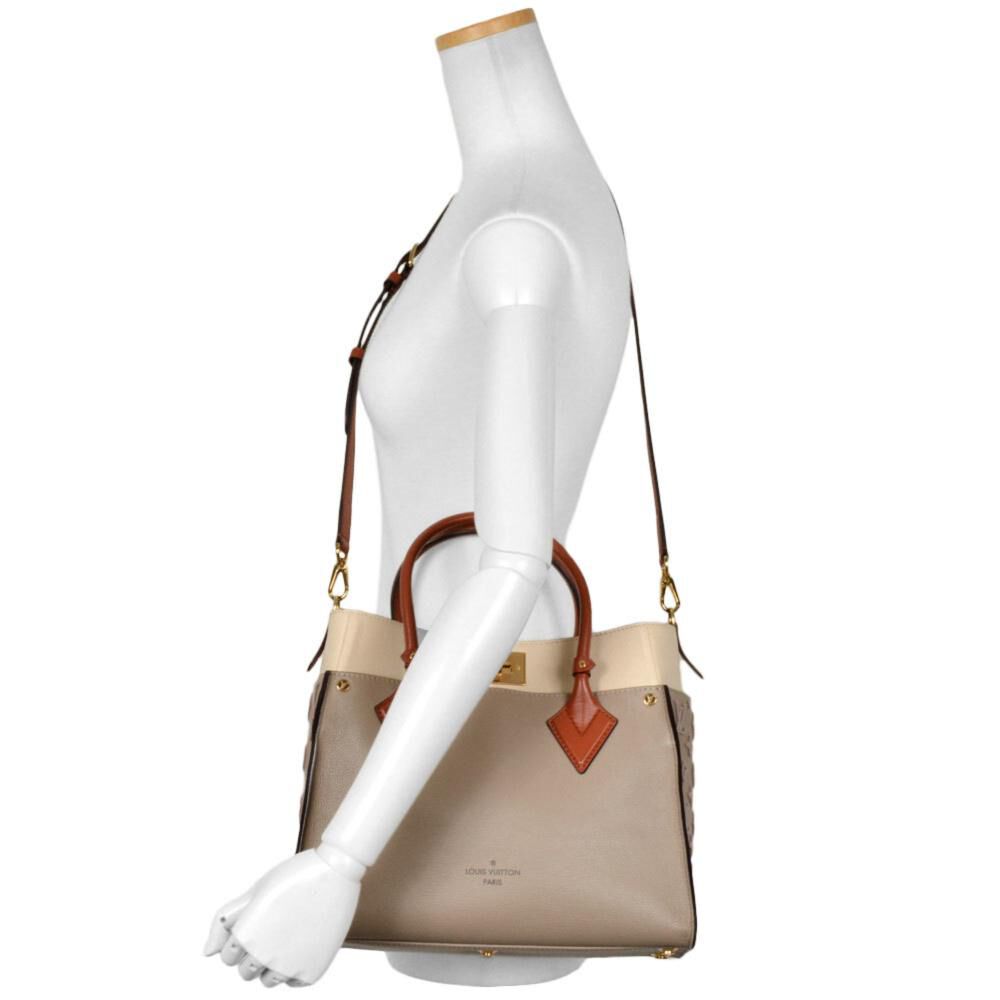 Louis Vuitton On My Side